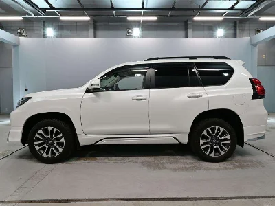 TOYOTA LAND CRUISER PRADO 3