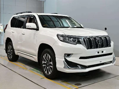 TOYOTA LAND CRUISER PRADO 4