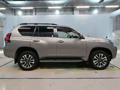 TOYOTA LAND CRUISER PRADO 3