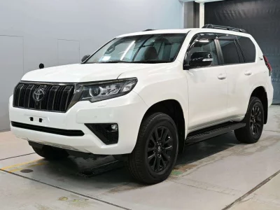 TOYOTA LAND CRUISER PRADO 1