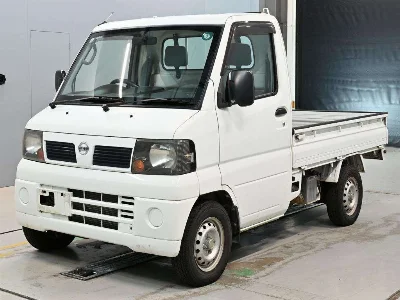 NISSAN CLIPPER TRUCK