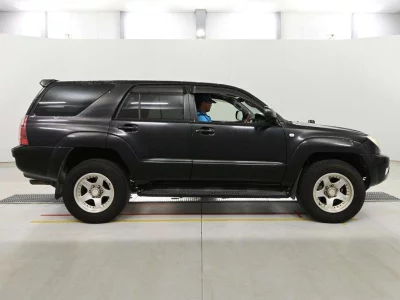TOYOTA HILUX SURF