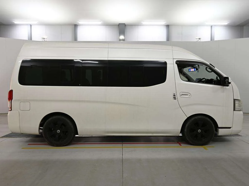 Nissan NV350 Caravan  с аукциона в Японии