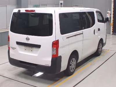 NISSAN NV350 CARAVAN 2