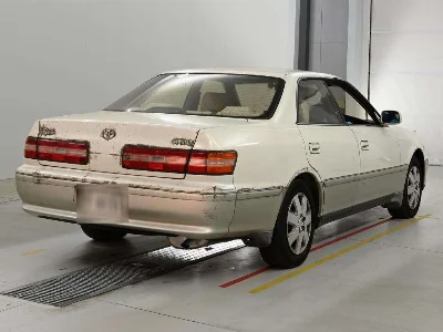 TOYOTA MARK II