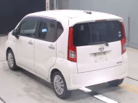 Цена авто Daihatsu Move с аукционов Японии, номер кузова LA150S, пробег 92 000, оценка 8