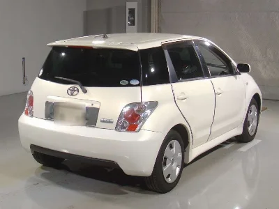 Toyota Ist