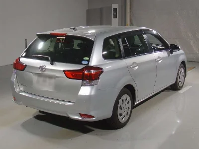 TOYOTA COROLLA FIELDER 2