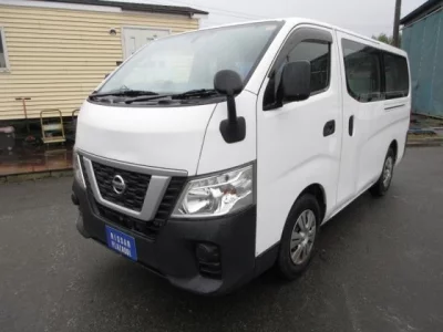 NISSAN NV350 CARAVAN 1