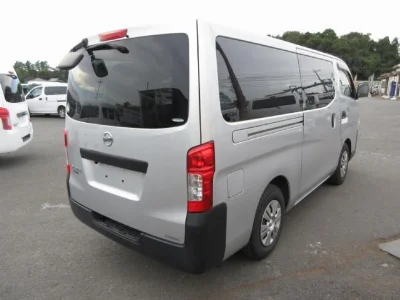 NISSAN NV350 CARAVAN 2