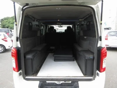 NISSAN NV350 CARAVAN 3