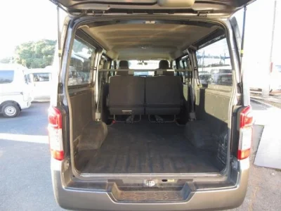 NISSAN NV350 CARAVAN 3