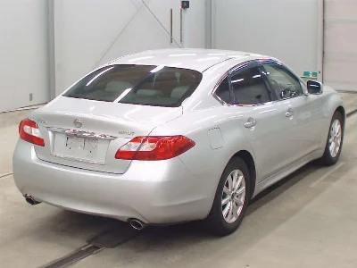 Nissan Fuga