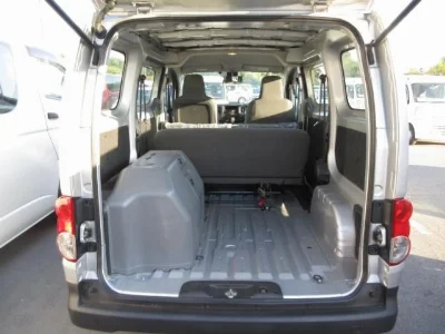 NISSAN NV200 3