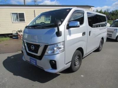 NISSAN NV350 CARAVAN 1