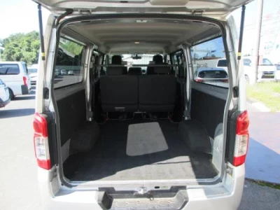 NISSAN NV350 CARAVAN 3