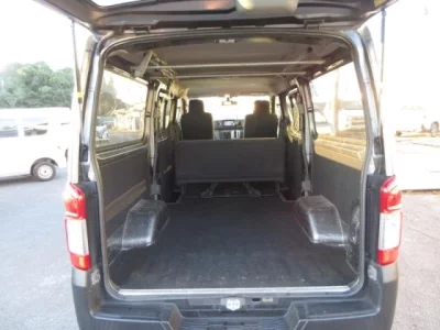 NISSAN NV350 CARAVAN 3