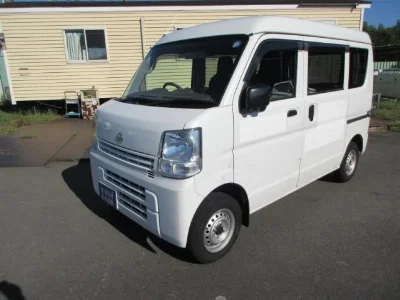 NISSAN CLIPPER VAN 1