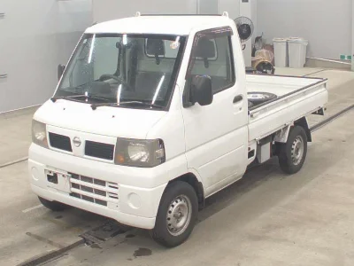 NISSAN CLIPPER TRUCK