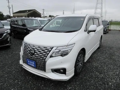 NISSAN ELGRAND 1