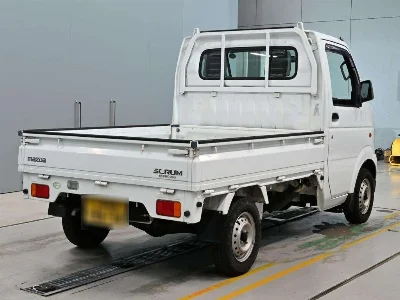 Mazda Scrum Truck