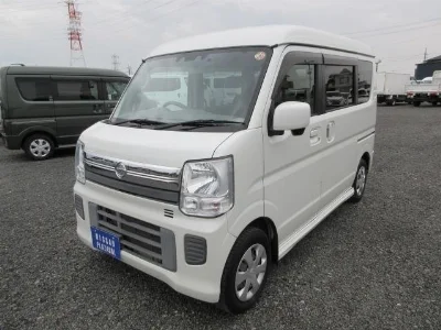 Nissan NV100 Clipper Rio