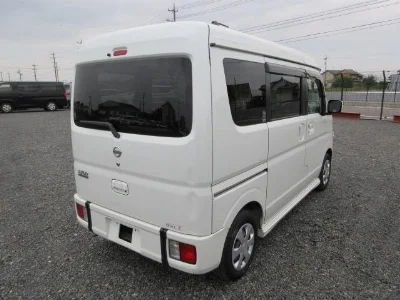 Nissan NV100 Clipper Rio