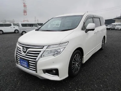 NISSAN ELGRAND 1