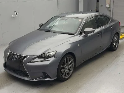 Lexus IS300h
