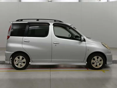 Toyota Funcargo