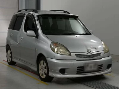 Toyota Funcargo