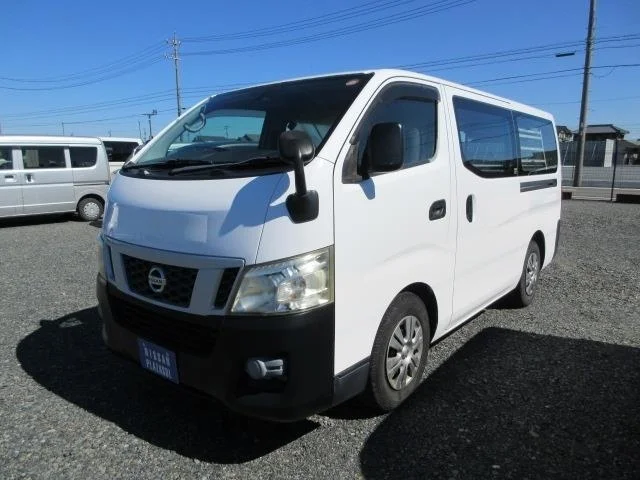 Nissan NV350 Caravan 2013