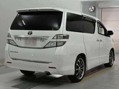 Статистика аукционов Toyota Vellfire