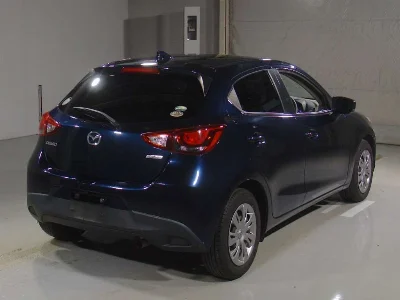 Статистика аукционов Mazda Demio