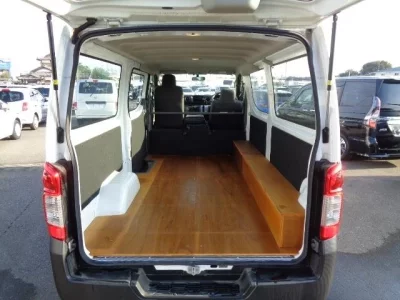 Nissan Caravan