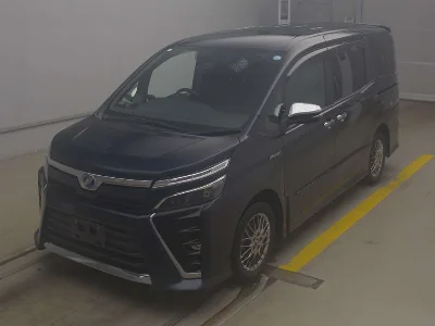 Статистика аукционов Toyota Voxy