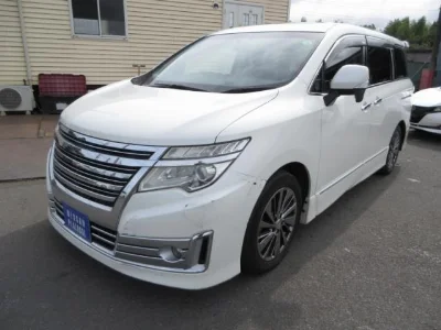 NISSAN ELGRAND 1