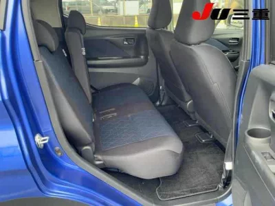 MITSUBISHI EK X