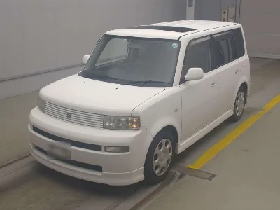 TOYOTA BB