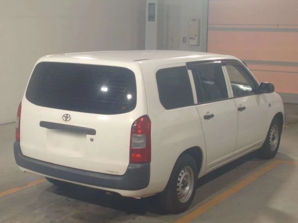 Toyota Probox  с аукциона в Японии