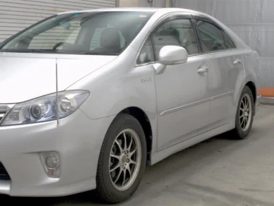 TOYOTA SAI