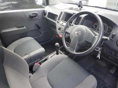 NISSAN NV150 AD 3