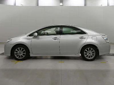TOYOTA SAI