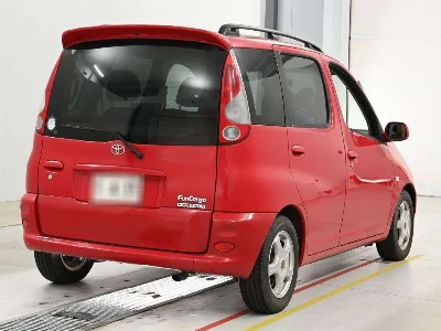 Toyota Funcargo