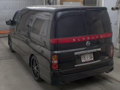 NISSAN ELGRAND 2