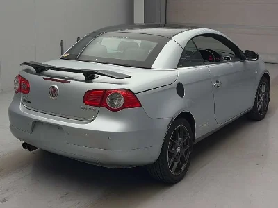 VOLKSWAGEN EOS