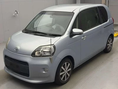 TOYOTA PORTE 1