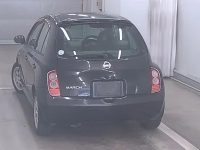 Nissan March