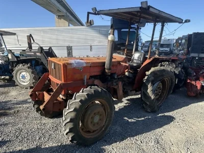 KUBOTA KUBOTA
