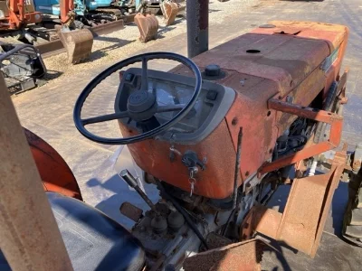 KUBOTA KUBOTA